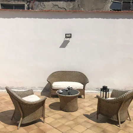 La Casetta Rossa * Napels